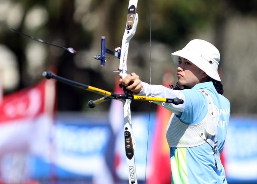 Loc Thi Dao of Vietnam won a hat trick of gold medals in archery on Sunday. © www.vietnamplus.vn