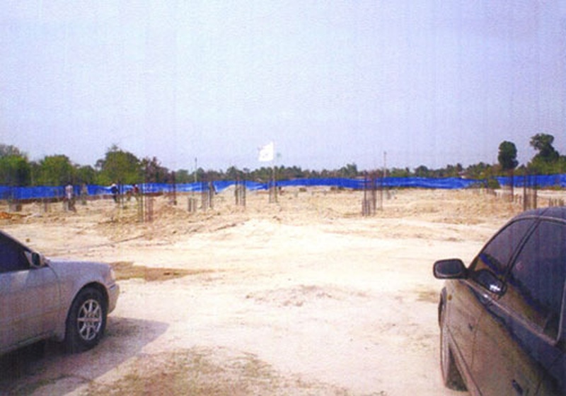 Laos People's Democratic Republic 2004