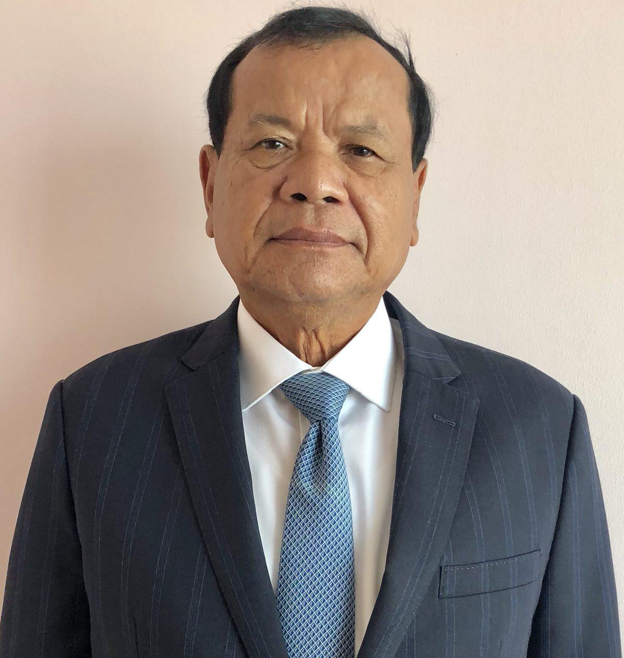 Dr. Thong Kahn